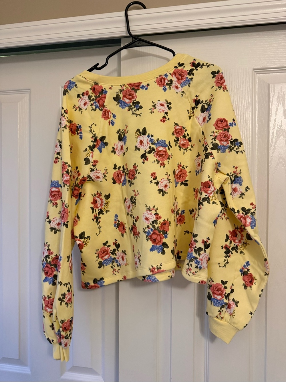 Torrid: Women's Yellow Floral Long-Sleeve Top